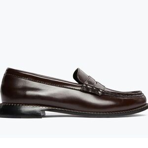 Freda Salvador Elba Penny Loafer size 6